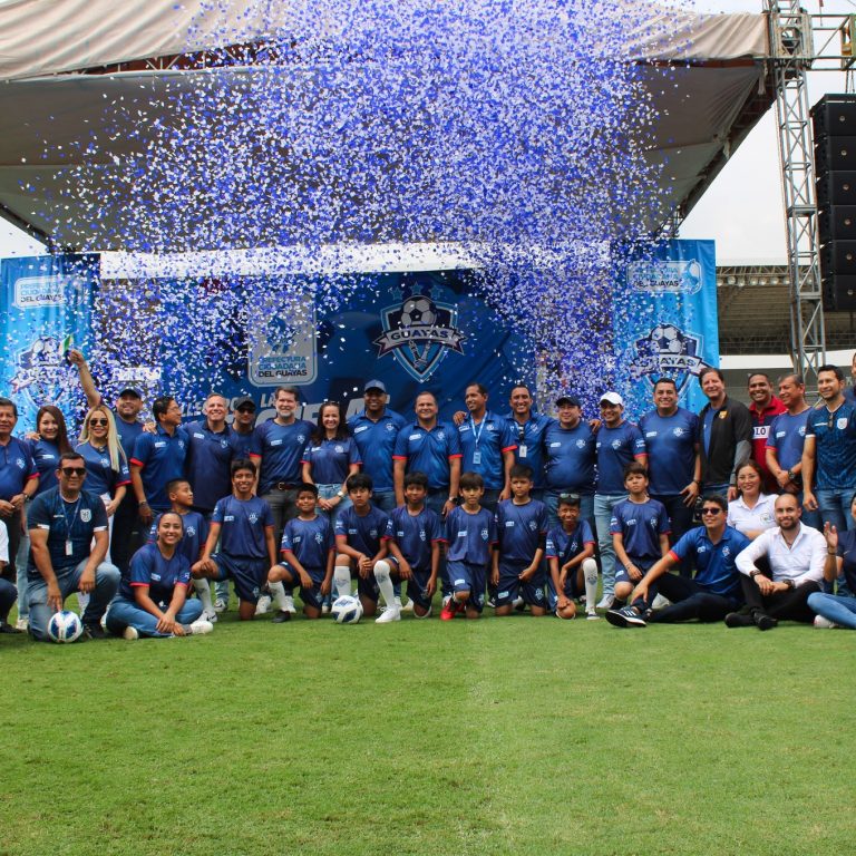 MARCELINO MARIDUEÑA PRESENTE EN LA INAUGURACIÓN DE LAS ESCUELAS DEPORTIVAS DE LA PREFECTURA DEL GUAYAS 28 ct