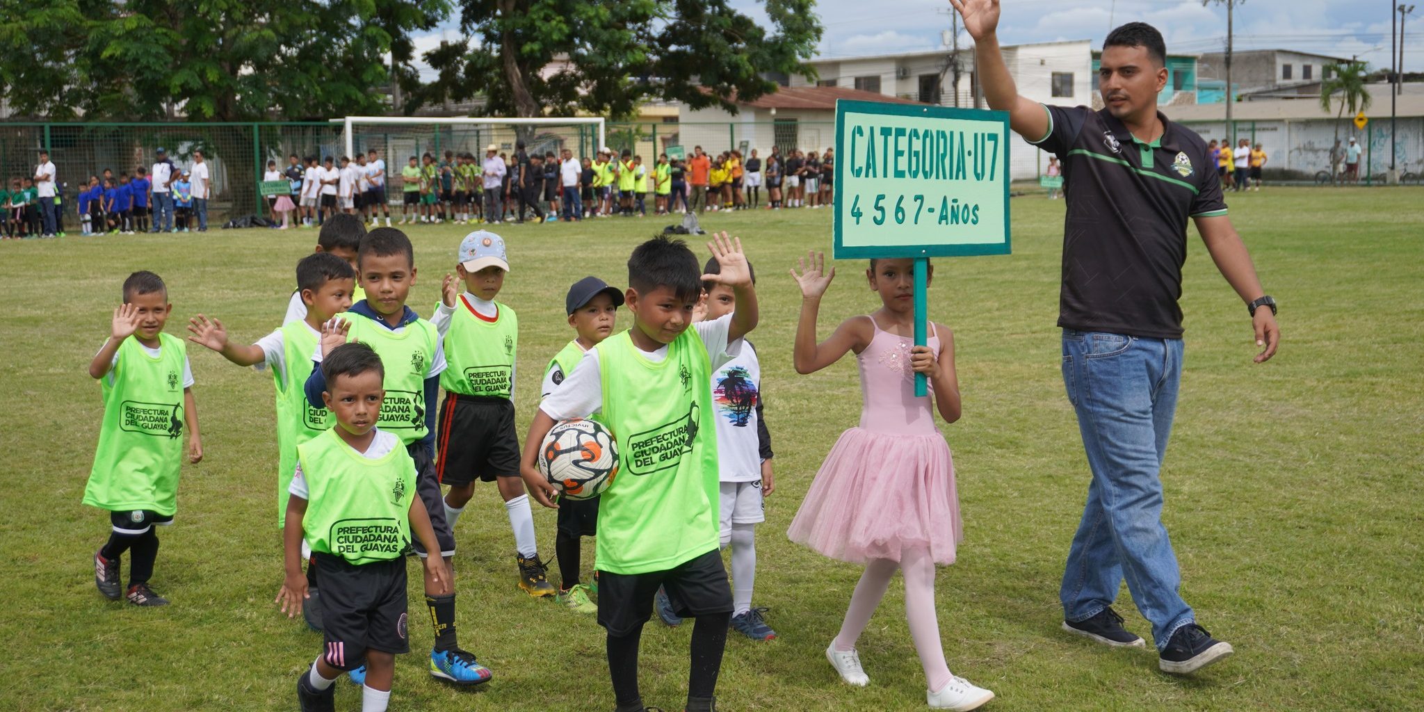 ARRANCA CON EMOCIÓN EL TORNEO INTERNO DE FÚTBOL 1